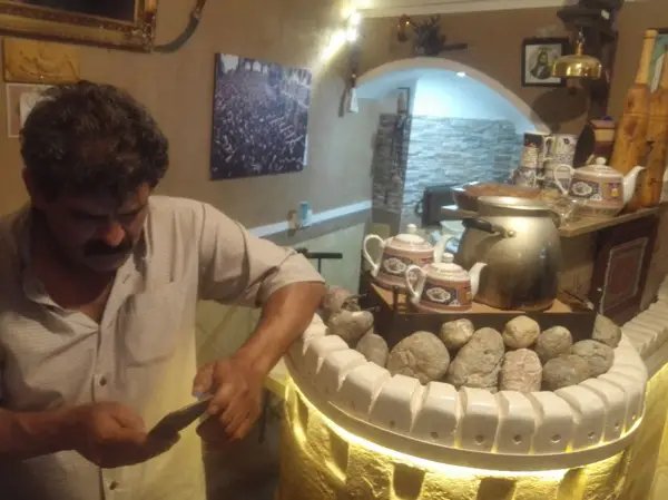 قهوه یزدی ایلیا ilia café