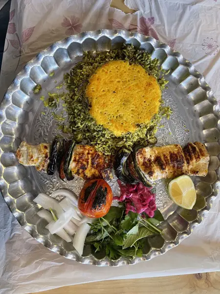  کافه رستوران مکعب