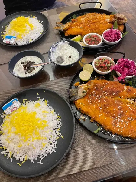  کافه رستوران بام ری‭
