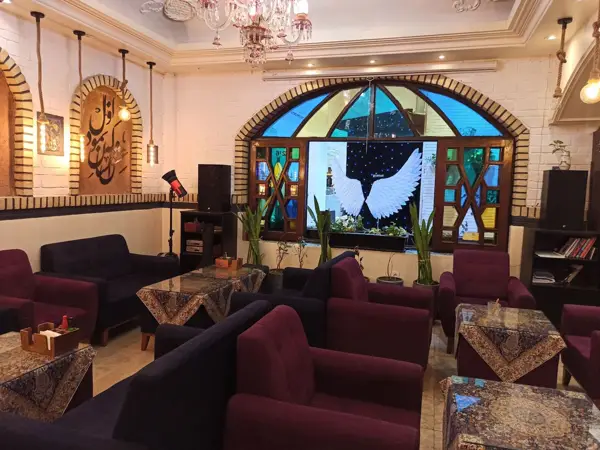 کافه رستوران گعده