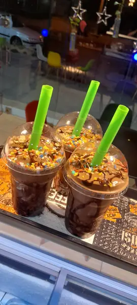  کافه بستنی من و تو