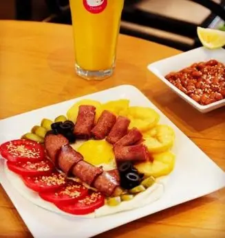  كافه-بار ژوزک پاسداران
