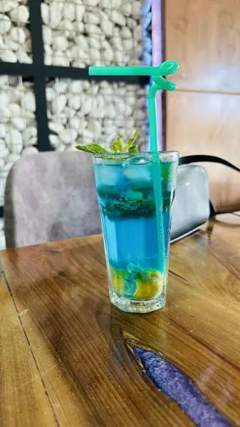  کافه روز خوب+