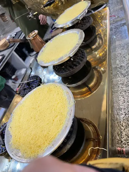  باقلوای ترکی، علی کنتیا