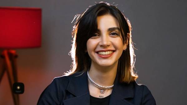  ضبط پادکست صوتی پادکست بساز - میدان انقلاب