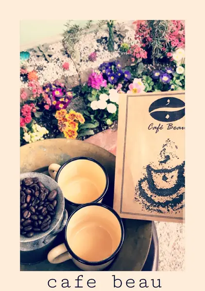  کافه بُ
