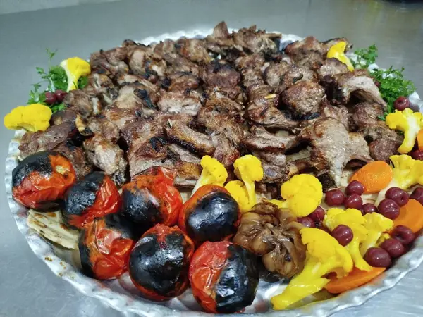  کافه کباب لیمو ترش