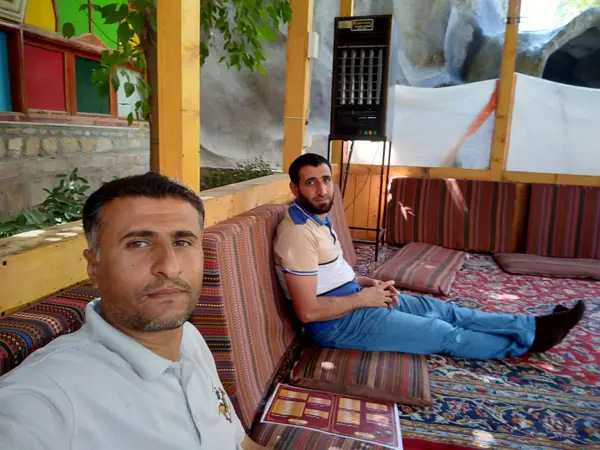رستوران شب چراغ
