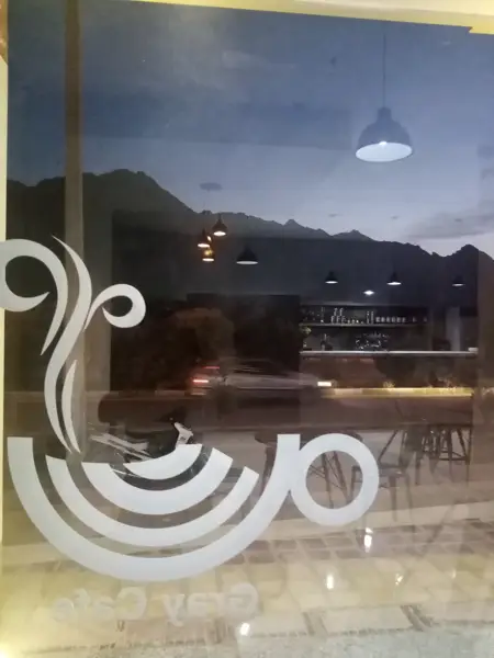  Gray cafe