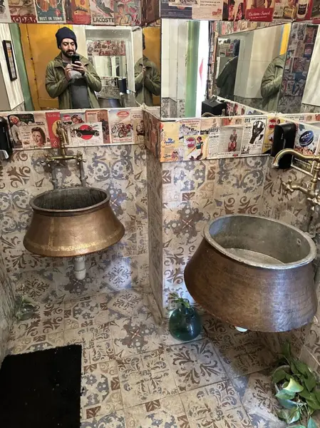  کافه گودو