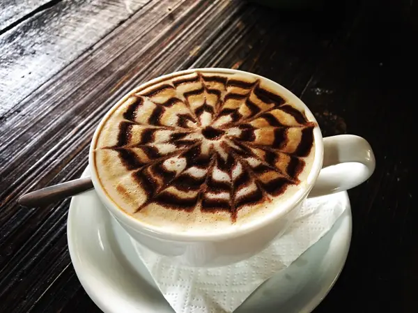  کافی شاپ چوبی