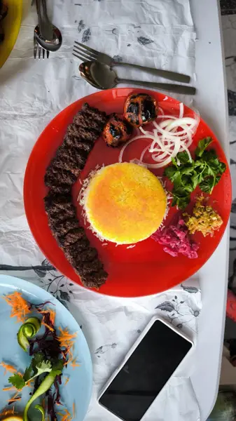  کافه رستوران ساحلی والش