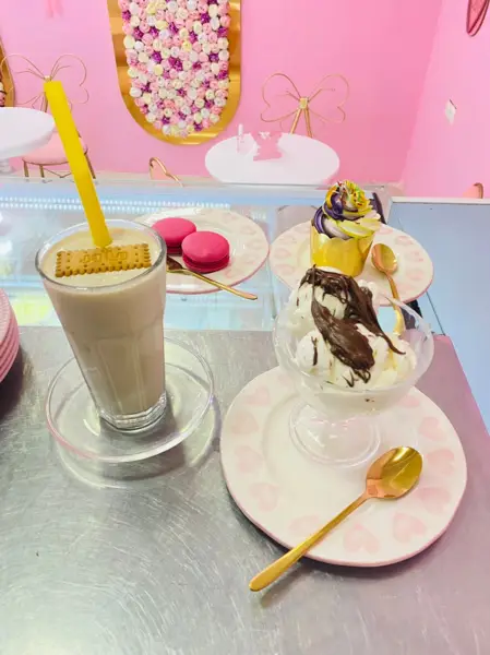  cafe sweet room
