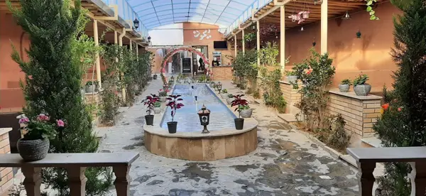 cafe resturant reyhoon