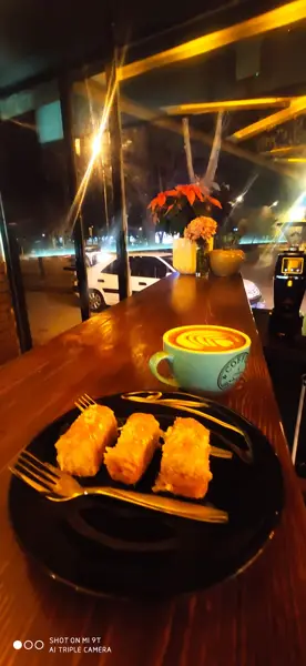  Fou Cafe