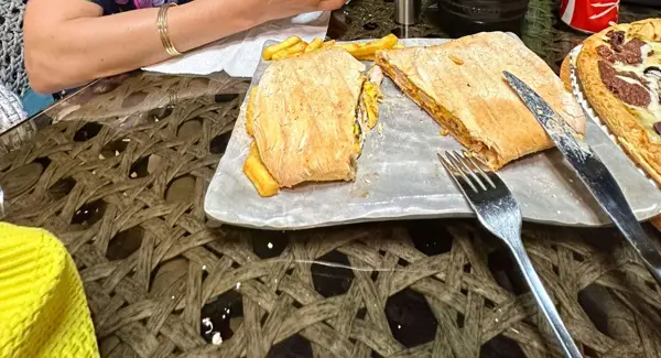  کافه رستوران گاجره