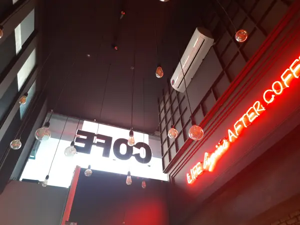  کافی شاپ رابو