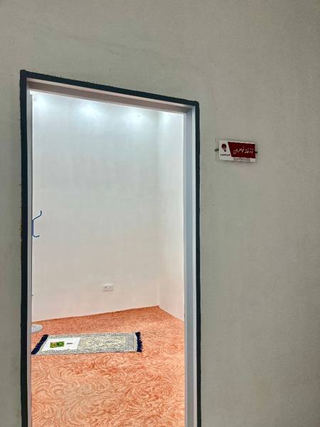 نمازخانه صندلی اشتراکی