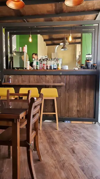 کافه دلمو Delmo Cafe