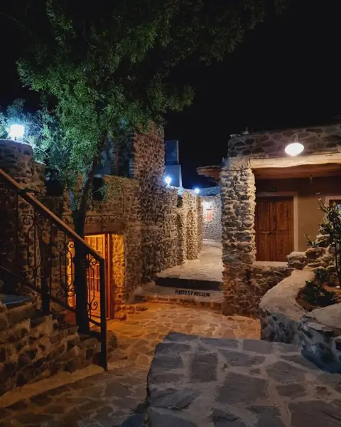 رستوران سنتی شاهان
