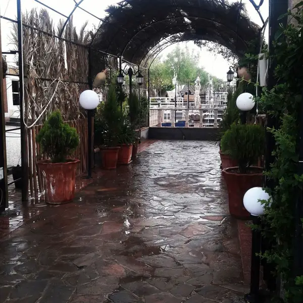  رستوران کوروش