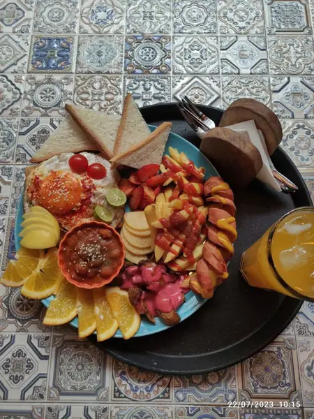 کافه پاییز