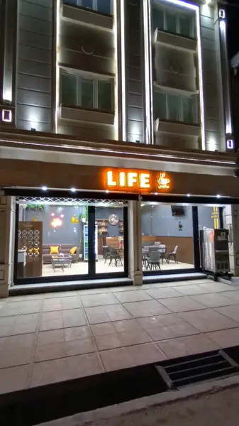 Life Cafe