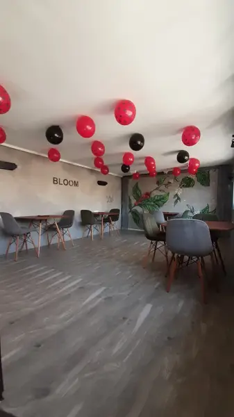 Bloom cafe