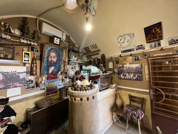 قهوه یزدی ایلیا ilia café