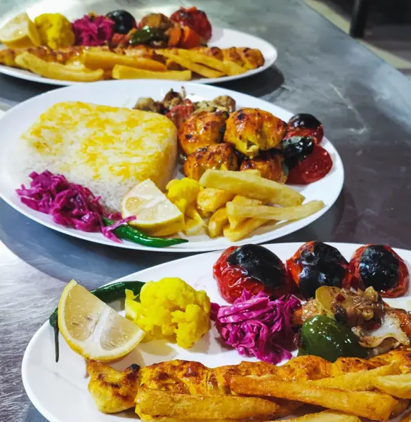  کافه رستوران و فست فود لارین