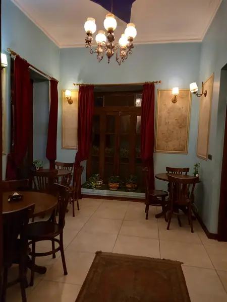 کافه آموره