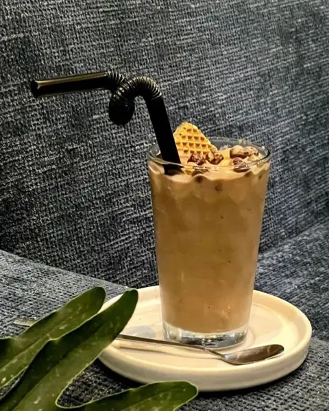  Macai cafe کافه ماکای