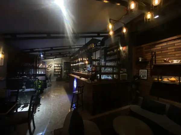 She cafe