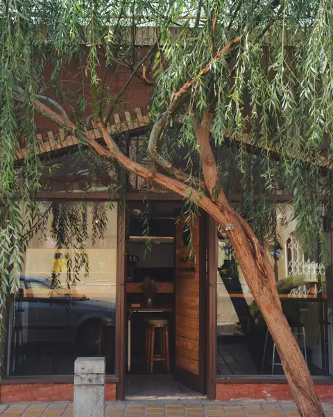  Kar.khune cafe کافه کار.خونه