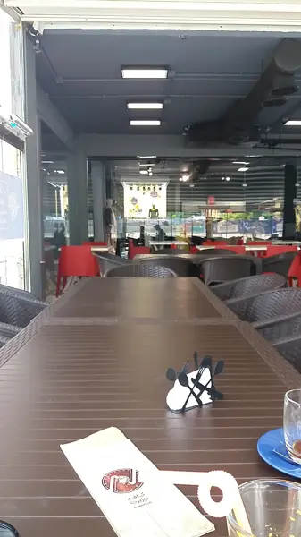 کافی شاپ نوربرت
