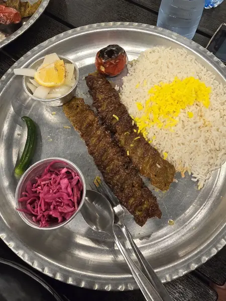  کافه رستوران صوفی