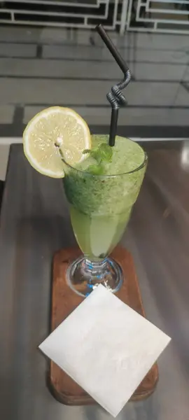  Nine cafe