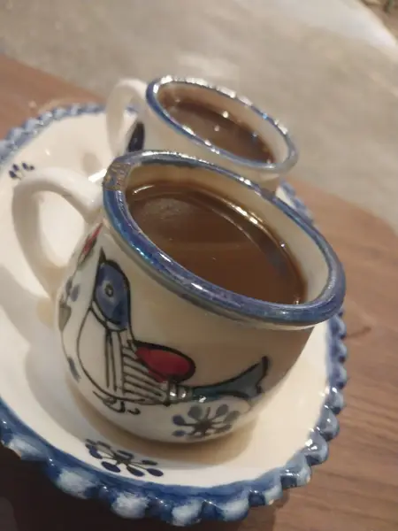  قهوه یزدی ایلیا ilia café