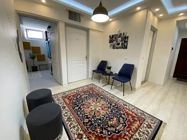  استودیو صدابرداری سکوت سفید