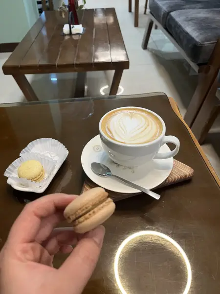  cafe macaron