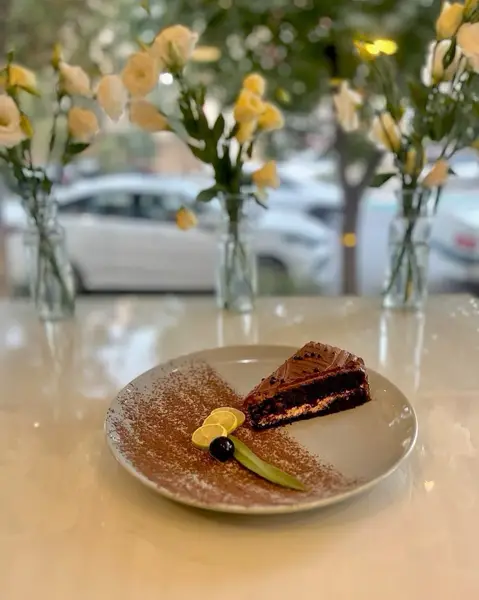  Delkadeh Cafe