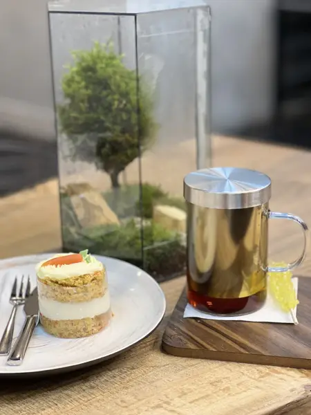  Cafe Louise