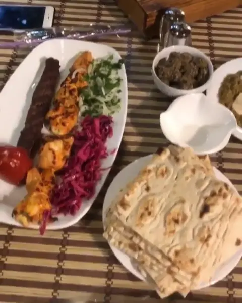  کافه چشمک