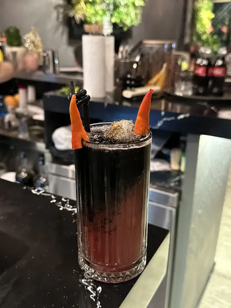  Kamarad Cafe & Hookah Lounge <> کافه رستوران کاماراد