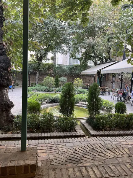  عمارت روشنان