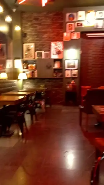 Rock Cafe Downtown