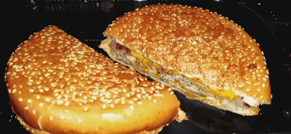  کافه و گریل اکبری