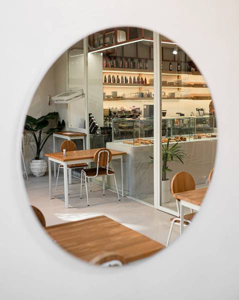  داسک کافه بیکری (Dusk Cafe Bakery)