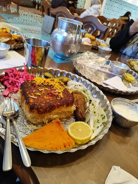 رستوران کاخ