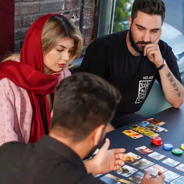  کافه رستوران آگورا